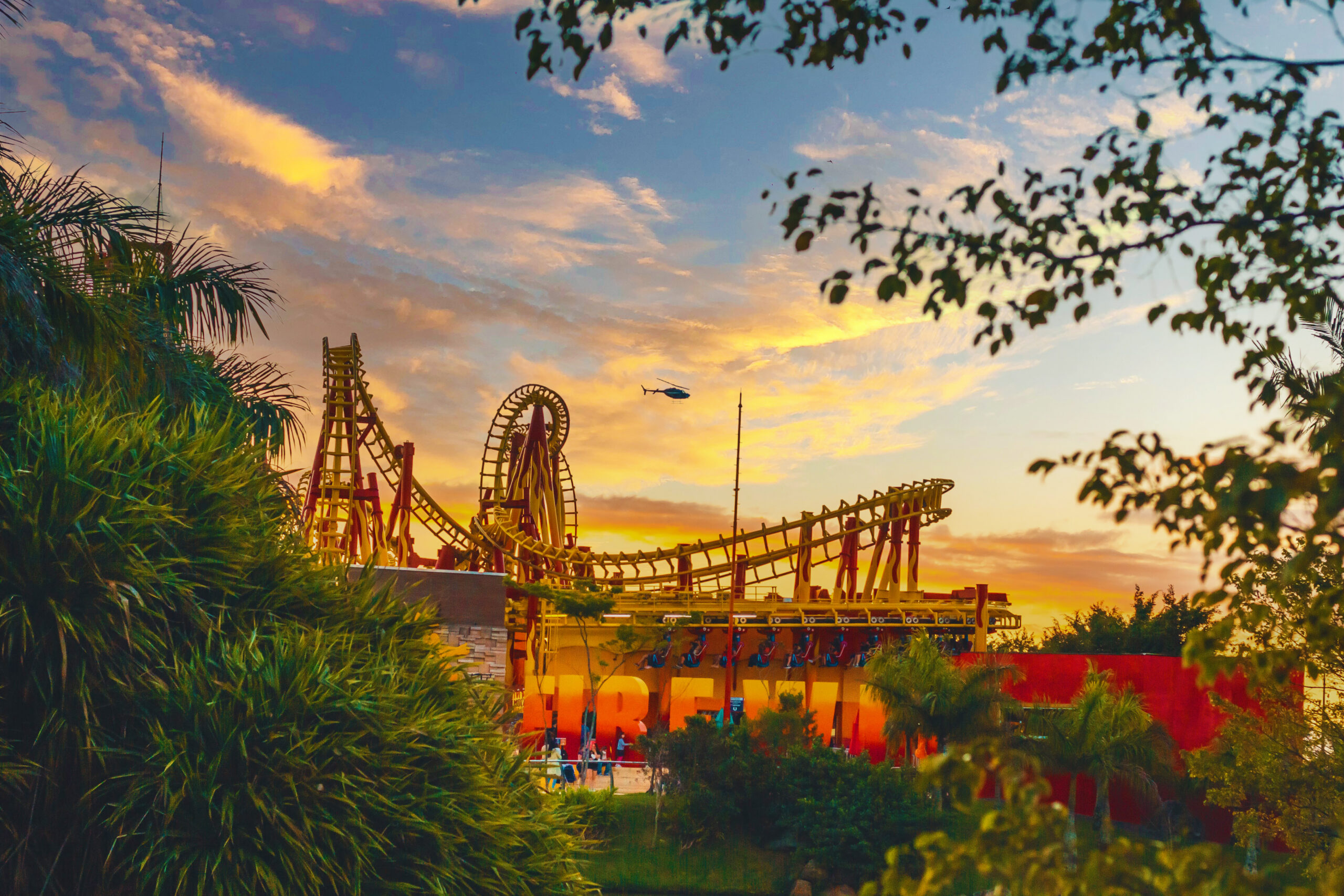 Fire Whip – Beto Carrero World (1)